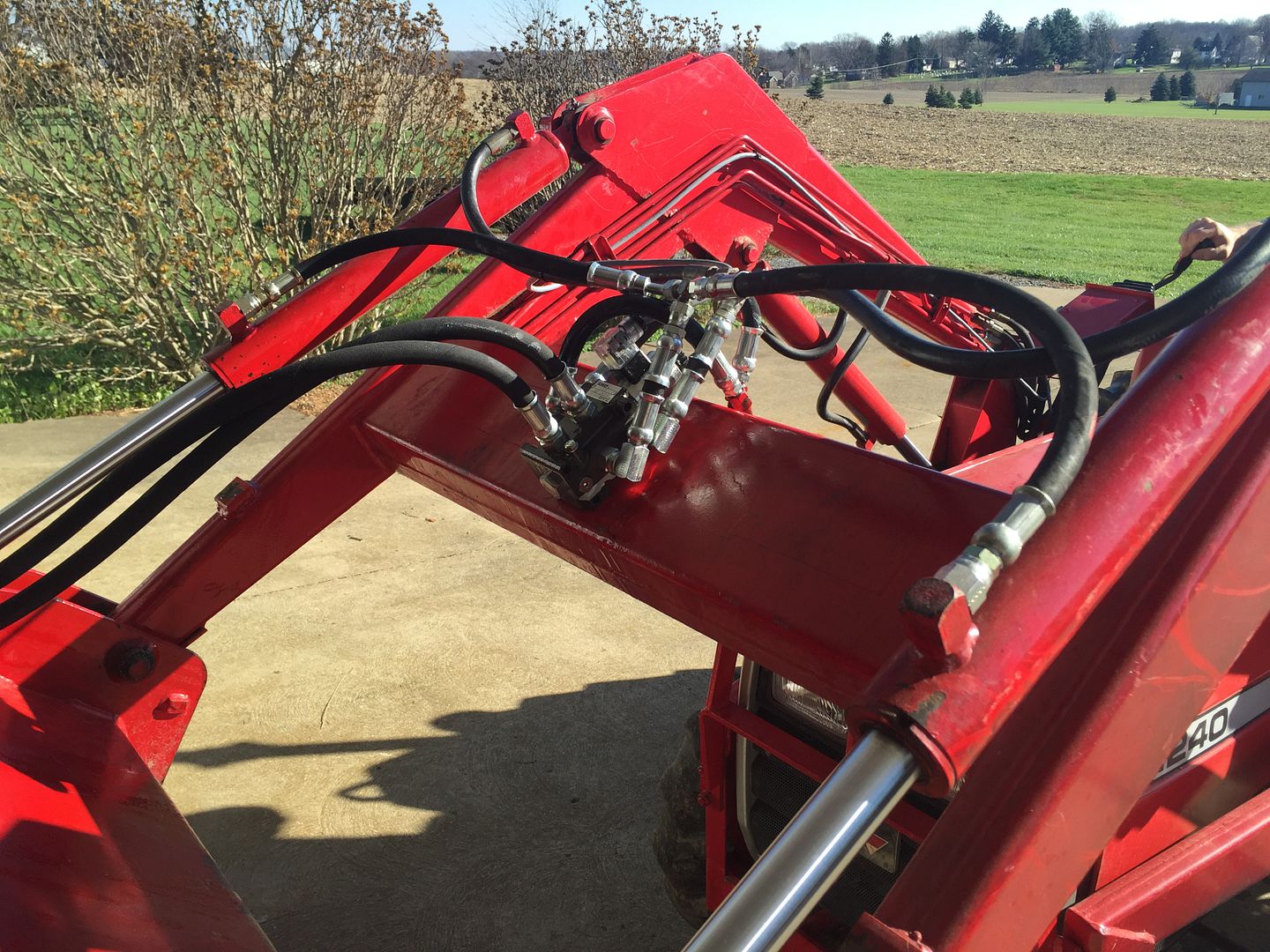 Tractor grapple Page 2